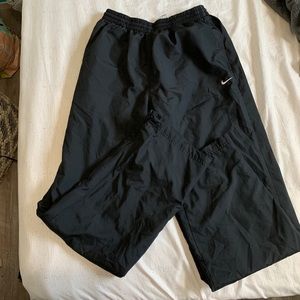Windbreaker Nike pants